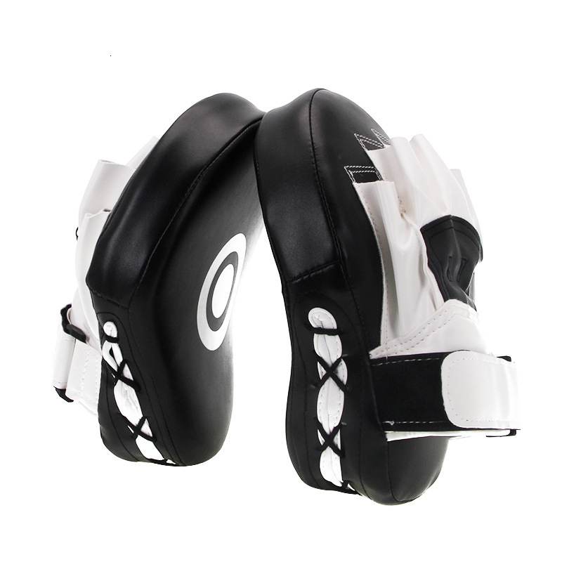 2026 New Protective Gear Kick Boxing Target Pad Muay Thai outdoor Training Equipment Boxer Gloves For MMA Karate Sanda Free Fight Kidsadults Sports