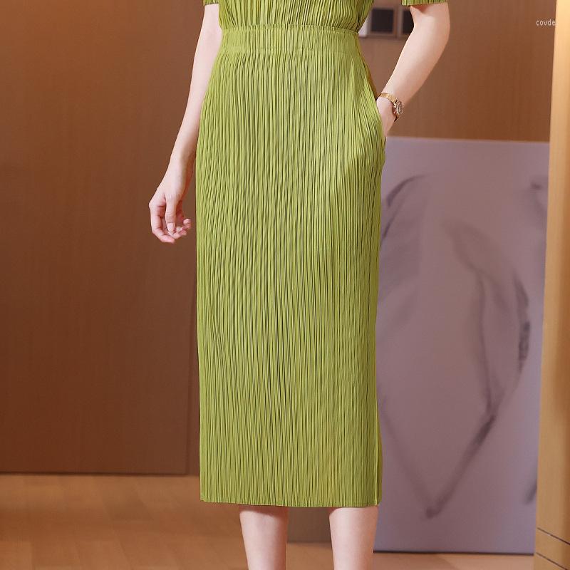 

Skirts For Women 45-75kg Summer Clothing 2023 Solid Color High Waist Elastic Miyake Pleated Straight Skirt Mid-Calf Length, Black