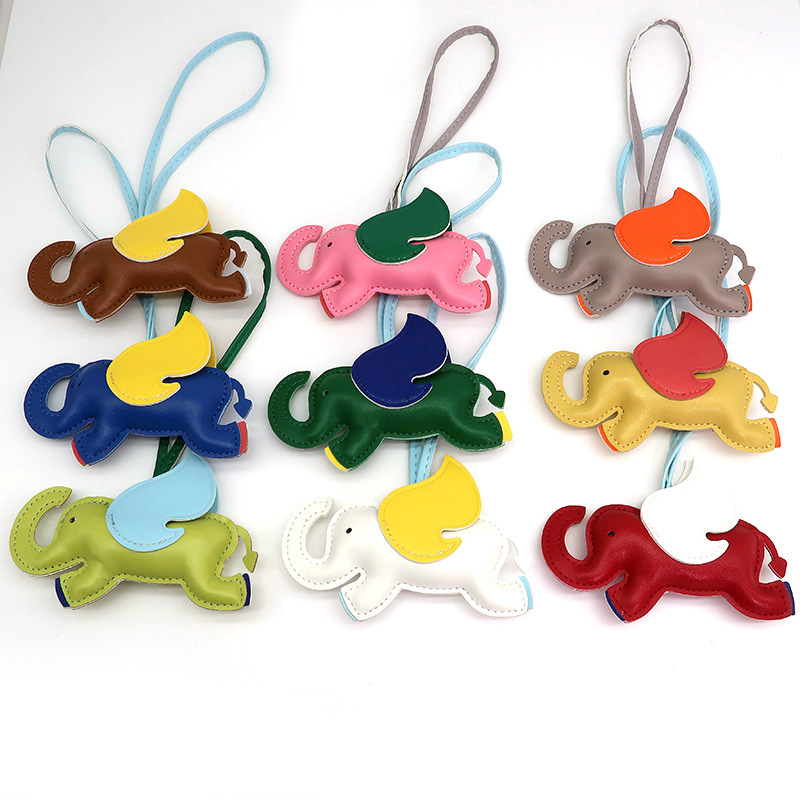 

Designer's Keychain Factory Direct Sales Network Popular Elephant Pendant Leather Elephant Bag Pendant Car Key Gift PU Leather