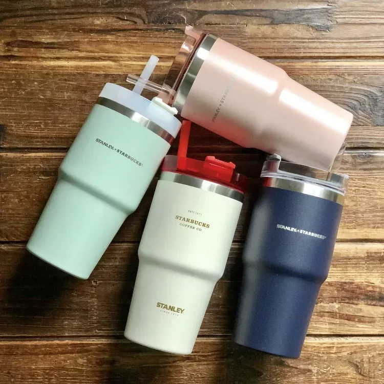 

Star Logo mug co-branded Stley cup stainless steel straw vehicle-mounted American cup large-capacity desktop cup office, White