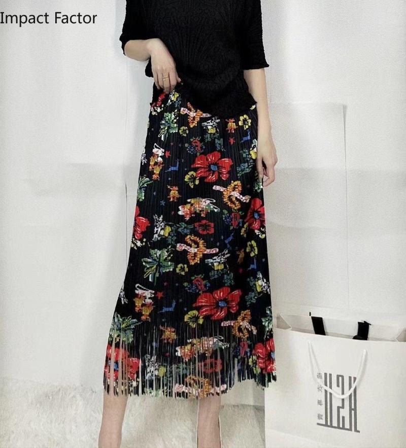 

Skirts 2023 Miyake Pleated Floral Fringe Half-length Skirt Women's Spring Western-style Versatile Long Black