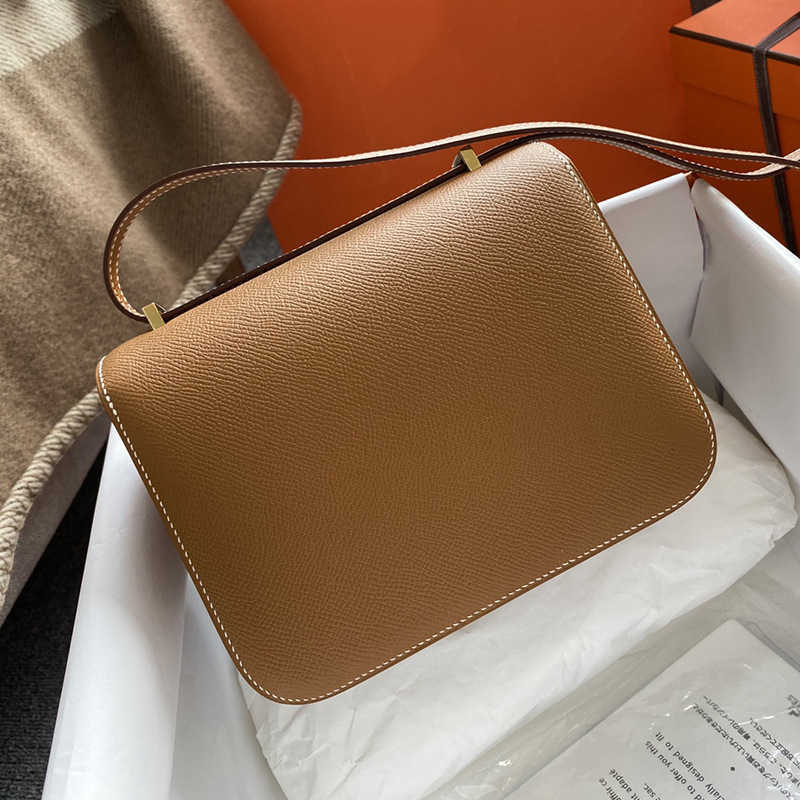 

Designer H Home bag spring 2023 new and summer single shoulder messenger leather women's handmade wax line Kangkang hand-palmed stewardess tofu XUJL, 19cm