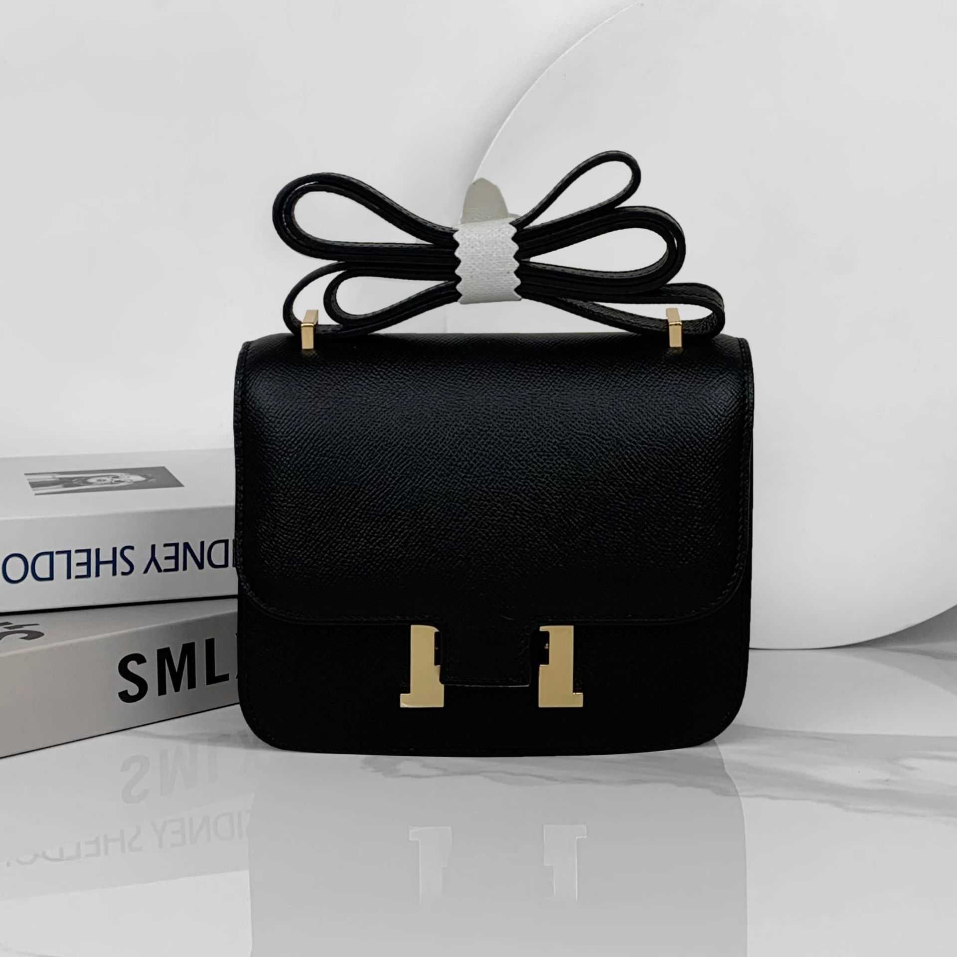 

Designer H Home bag 2023 Baobao Women's New High Grade Tofu Baotou Layer Cowhide Large Capacity One Shoulder Crossbody Bag Buckle Kangkang JXJZ