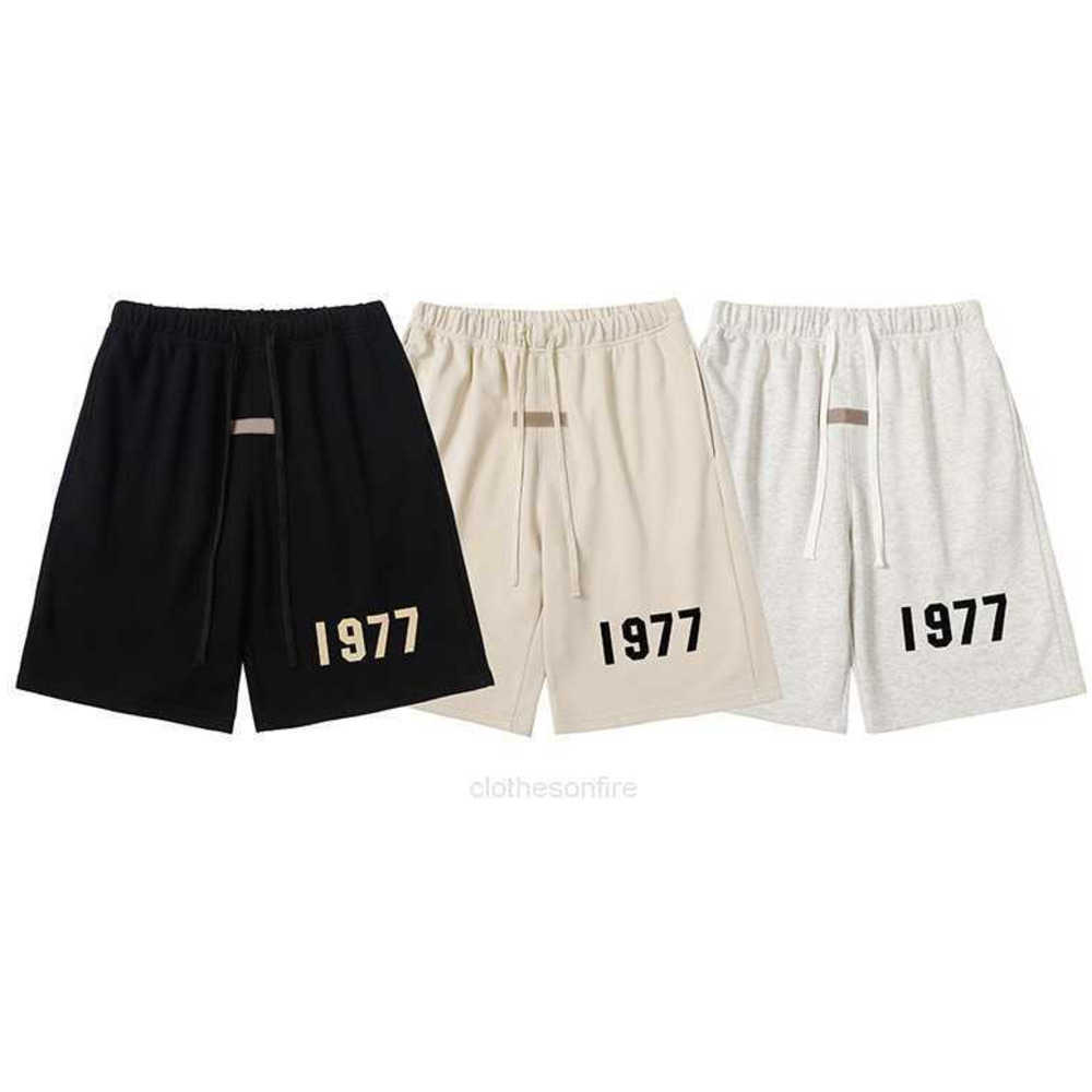 

FOG Mens ess 1977 Shorts Letter Printed Short Pants Casual Fashion Summer Men essen Short pants for Male Streetwear loose sports Clothing 31