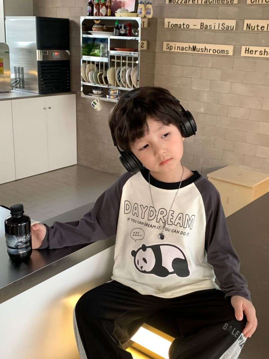 

Children's T-shirt New Product Spring and Autumn Boys' Fashion Casual High Quality Baby Clothing Chinese Style Round Neck Long Sleeve Color Matching Design, Yellow