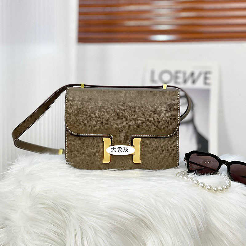 

Designer H Home bag New Fashionable Genuine Leather Versatile Kangkang Bag Mini Small Square Premium Feeling Flight Attendant One Shoulder Crossbody Tofu