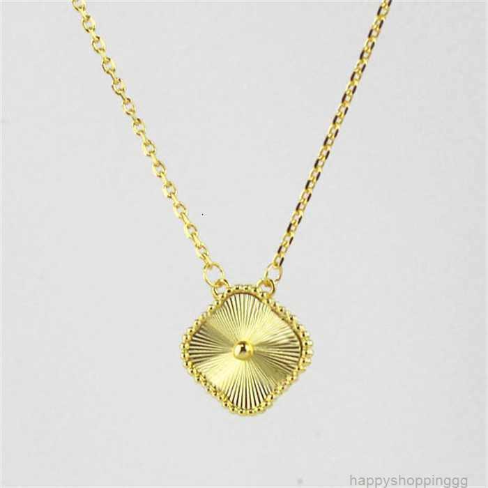 

Fashion Classic 4/Four Leaf Clover Necklaces Pendants Mother-of-Pearl Stainless Steel Plated 18K for Women Girls Valentine's Mother's Day Engagement Jewelry-A-Gift