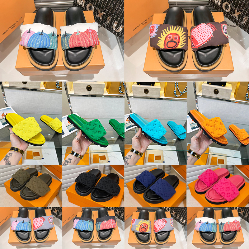 

2023 Woman Slipper Pool Pillow Comfort Platform Noir Vert Bleu Clair jaune Designer Luxurious Sandles Mule Slides Platforms Sandal For Real Leather Summer Shoe, #17