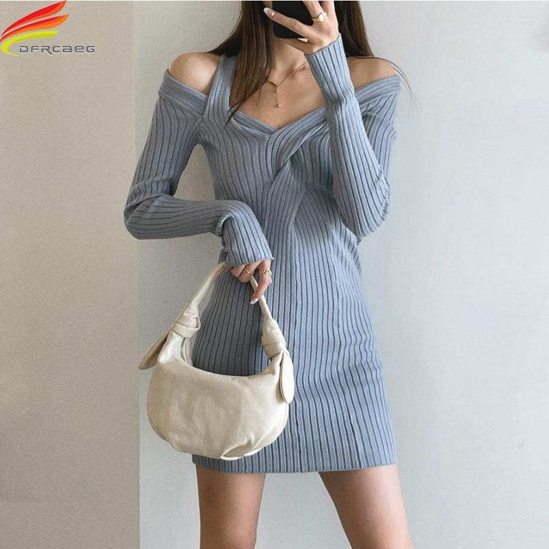 

Casual Dresses 2023 Knitting Sweater Dress Winter Clothes Women Blue Or Black Twist Rib Halter Long Sleeve Sheath Female