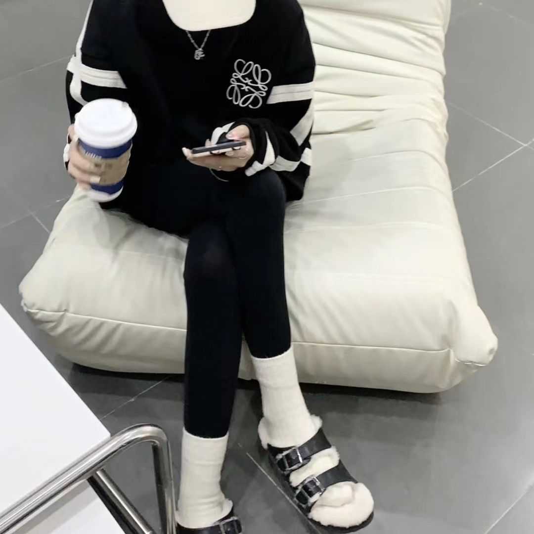

Designer Clothing Mens Sweatshirts Hoodies Loewe s Patchwork Sweatshirt Is Said to Be Excellent by Everyone Fashion Streetwear Pullover jacket Jumpers Tops Sports, Shipping fee