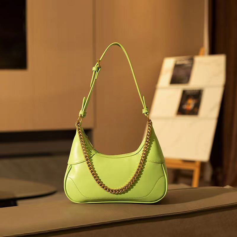 

Cycle and a half months package classic lines shoulder bag hobo handbags purses and luxurious woman semicircle alar handbags alar bag metal chain