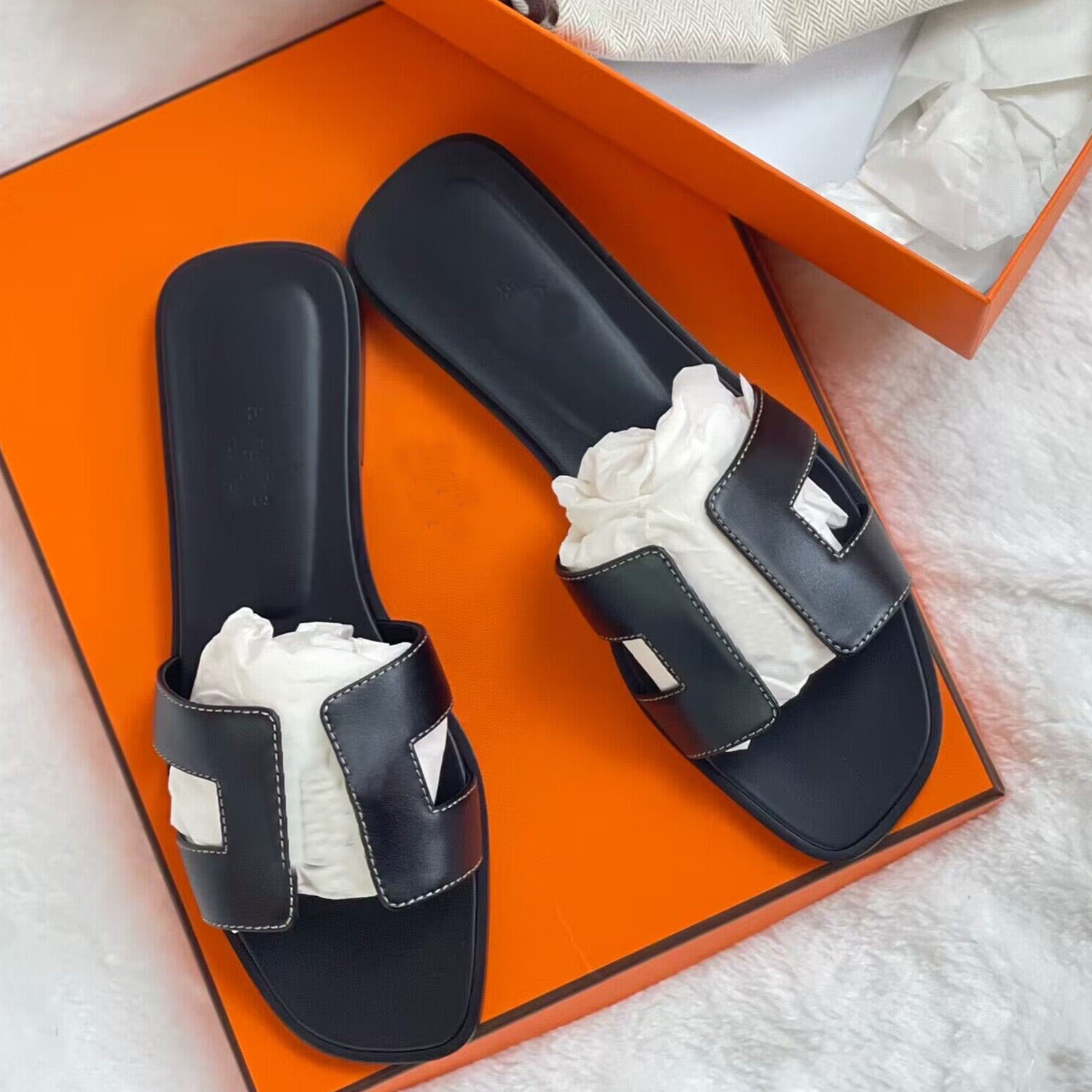 

2023 Designer Women's Slippers Knitted Fashion Sandals Women's Slides Casual Flat Bottom Slippers Lazy Loafers