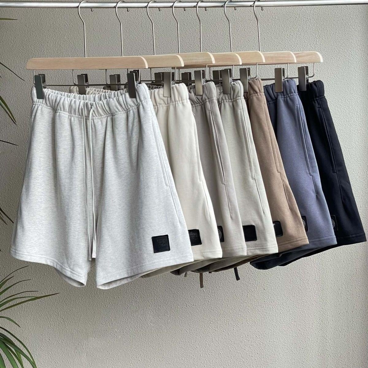 

Men's shorts high version of the stone compass shorts spring and summer high street terry classic tide sports five-point pants British designer drawstring shorts, Gift bags are not shipped