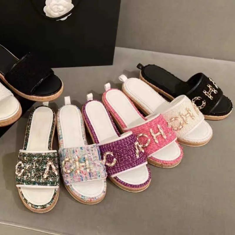

Women Tweed Leather Straw Channel Women Slides Sandals Slip On Wedge Flats Fashion Beach Mule Brand Flip Flops Casual Slides Shoes Platform Chain Rubber Slider 35-41, 20220617037;size 35-40