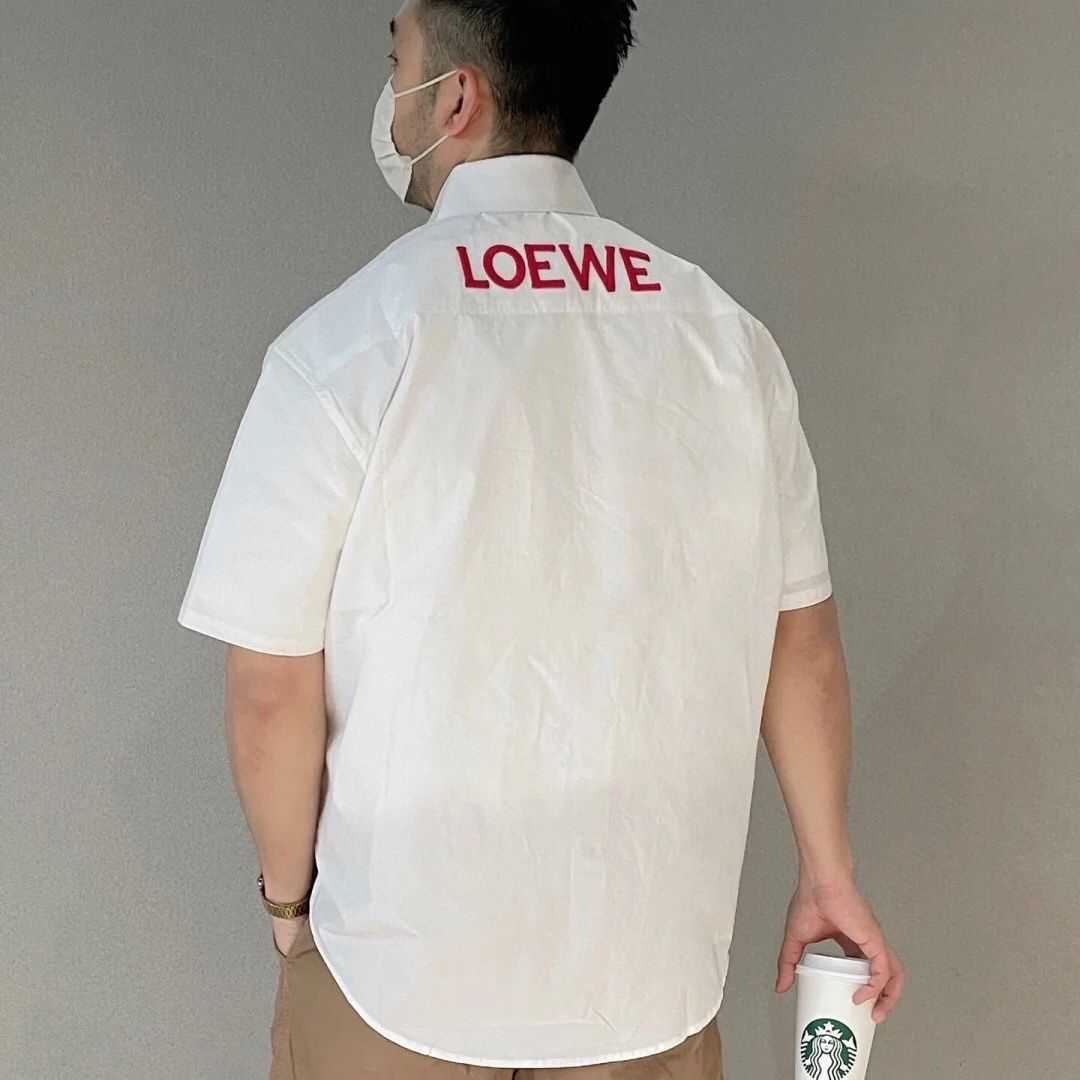 

Designer Fashion Clothing Mens Casual Shirts Loewe23ss Summer Top Co Branded Hals Mobile Castle Flame Embroidery Doll Short Sleeve Shirt for Men Women Short Long 23, Shipping fee