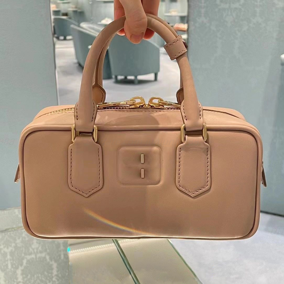 

Fashion High Quality Cross Body Shoulder bags Original Designers Women Evening Bags Hand clutch bags Totes True Leather Luxuries New items Cosmetic Bags Handbags, Apricot color