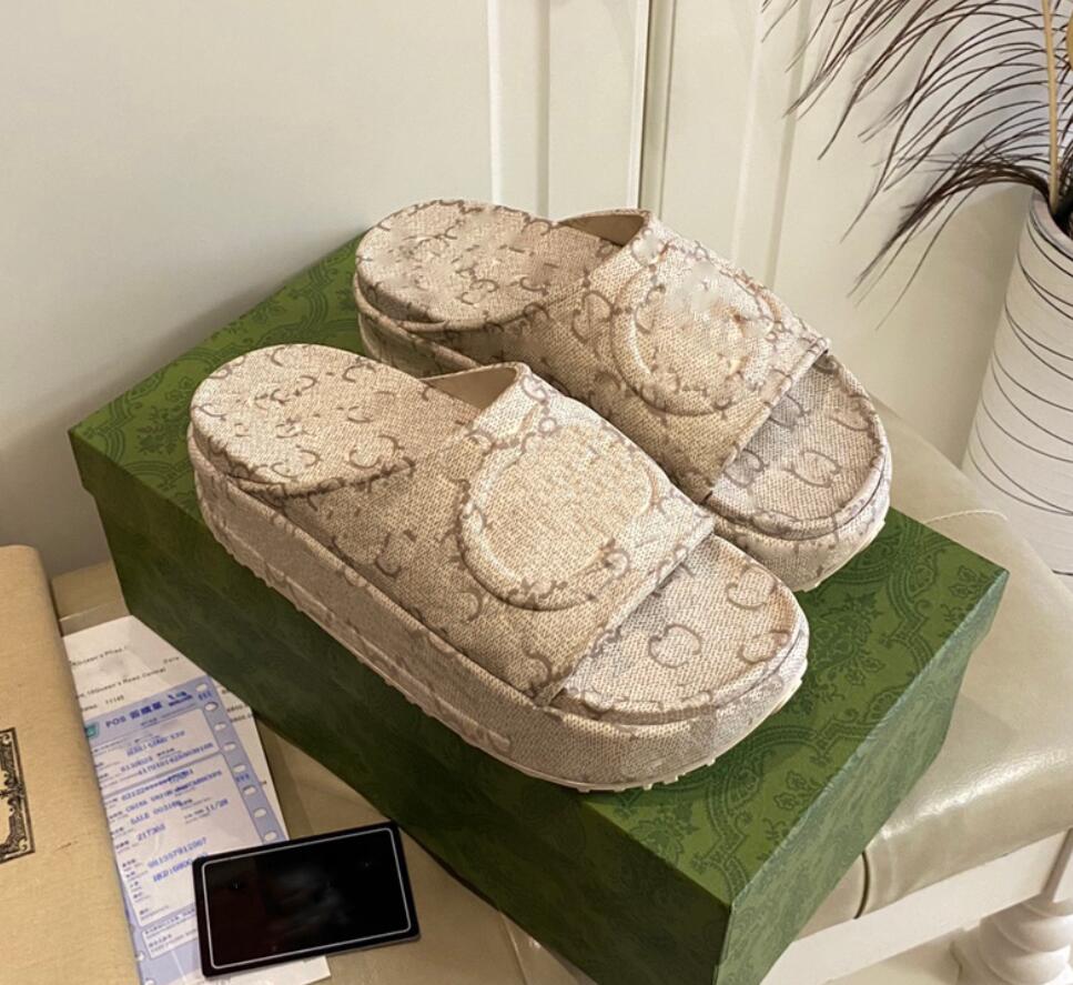 

Luxury Embossed Interlocking G Slide Slippers Women Foam Thick Bottom Summer Beach Big Head Slides Non Slip Sole Platform Sandals Size 35-46, 10