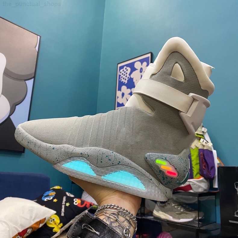 

TOP Automatic Laces Air Mag Sneakers Marty Mcfly's Led Shoes Back To The Future Glow In The Dark Gray Boots Mcflys Sneakers With Box, Red