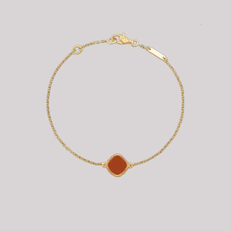 

Red flower bracelet 18 style Fashion Classic 4/Four Leaf Clover Charm Bracelets Bangle Chain 18K Gold Agate Shell Mother-of-Pearl for Wedding