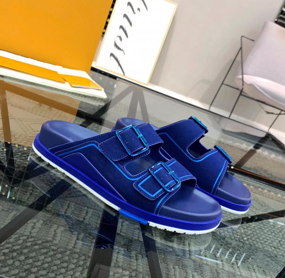 

Luxury Summer Men Trainer Mule Slippers Metallic Black Suede Rubber Outsole Outdoor Two Adjustable Straps Flat Flip Flops Beach Sandals