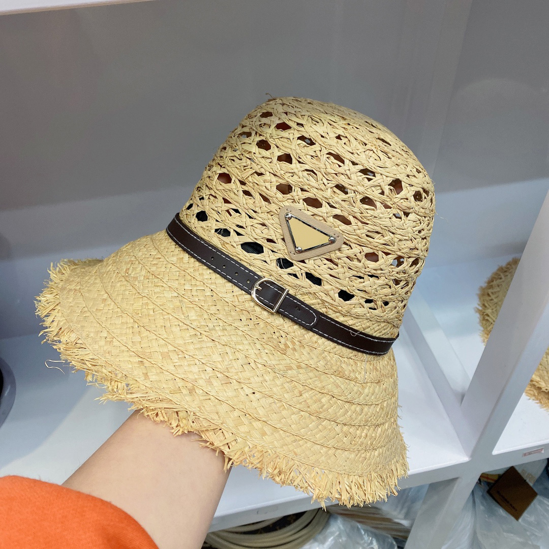 

New Design Textile Luxury Designer Fashion Trend Sun Hat Classic Fashion Raffia Monochrome Cutout Straw Hat Belt Buckle Decoration