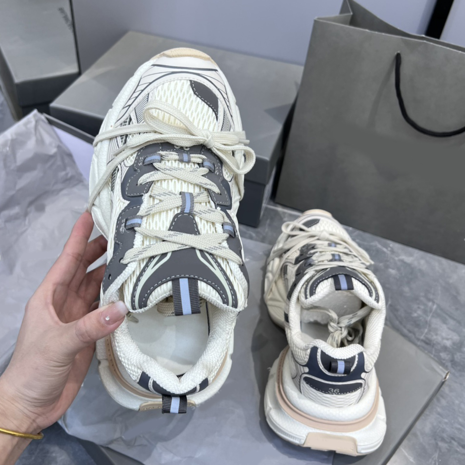 

Sports shoes Mesh Luxury brand Designer Men Women Casual Shoes Track 3 3.0 Triple white black Sneakers Tess.s. Gomma leather Trainer Printed Platform trainers Paris