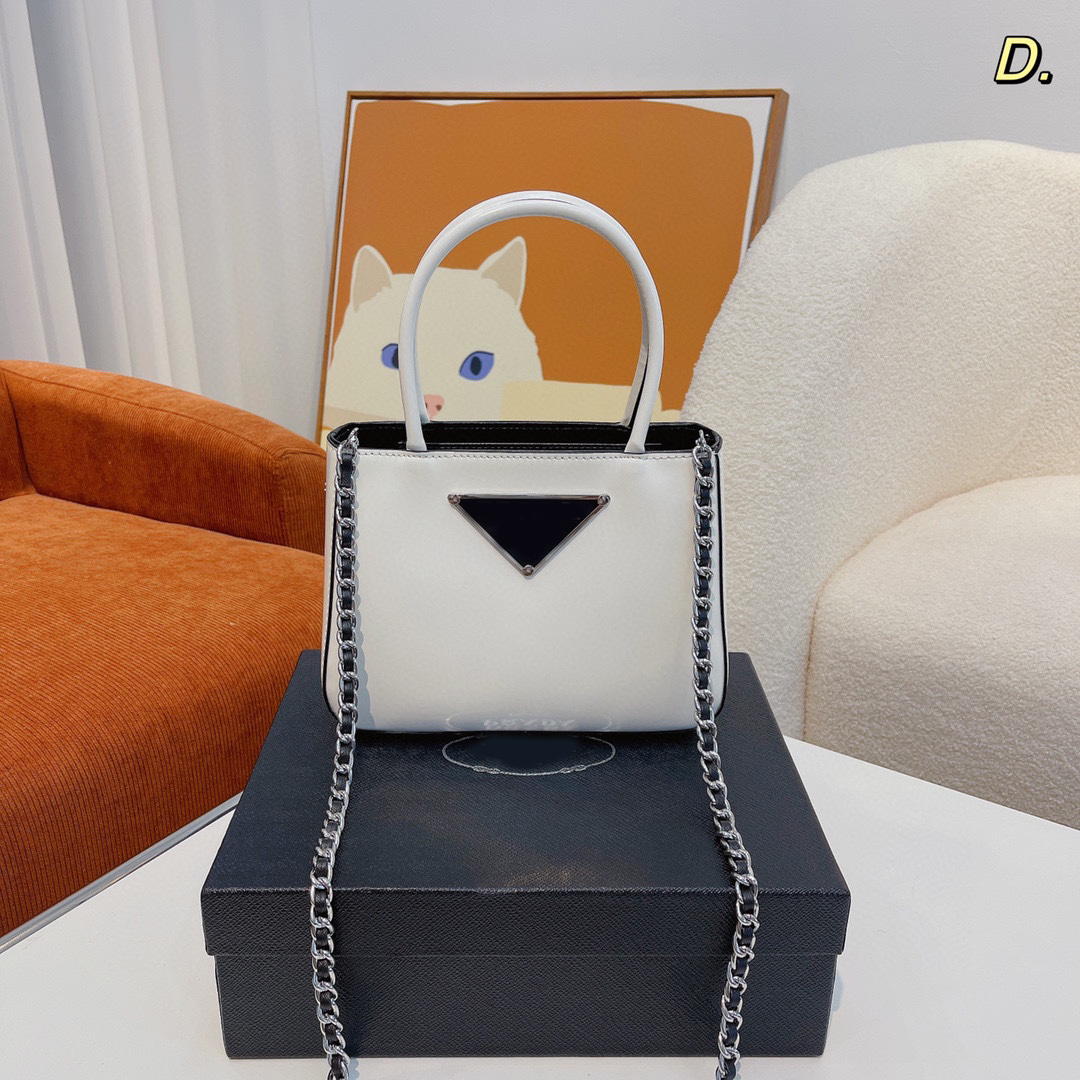 

Prad bag Women Designer bag triangle bag Luxurys Shoulder Bag High Quality Leather Classic Brand Bags Fashion Lady 2023 pradaa bag Purses, White