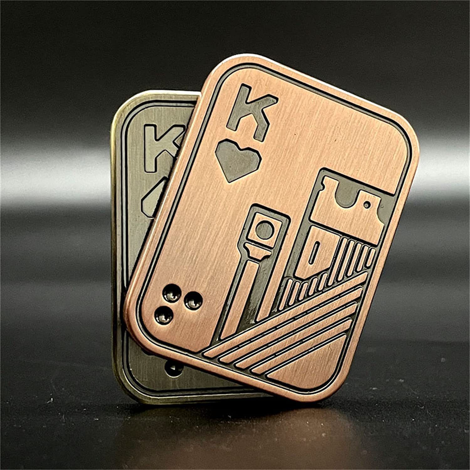 

Decompression Toy AA KK Metal Poker Push Card Toys Novelt Fidget Spinning Top Office Stress Relief Gift 230612