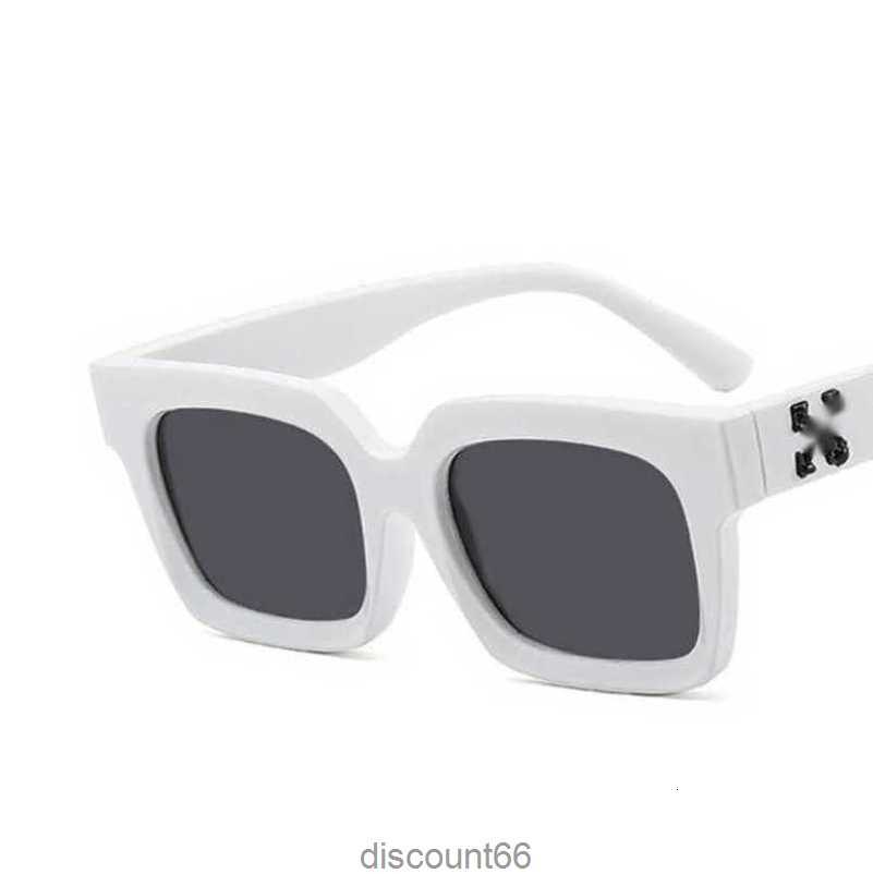 

Luxury Fashion Offs Frames Sunglasses Brand Men Women Sunglass Arrow x Black Frame Eyewear Trend Hip Hop Square Sunglasse Sports Travel Sun Glasses Amb99T4Y