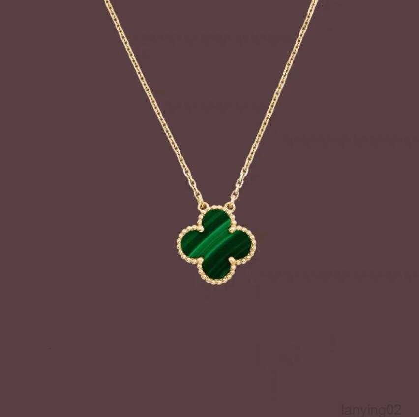 

Fashion Pendant Necklaces for women Elegant 4/Four Leaf Clover locket Necklace Highly Quality Choker chains Designer Jewelry Plated gold girls Gift