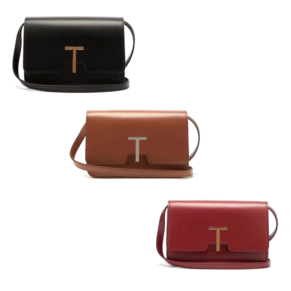 

2023 new metal buckle burbrery travel Clutch bag cosmetic camera Tote Womens men Hobo lady Genuine Leather handbag Cross Body luxurys Designer fashion Shoulder Bags, Nude