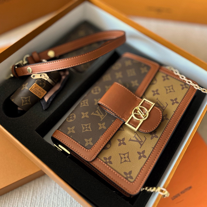 Louis Vuitton Tote Bag Purse+Lipstick bag+Wallet.Evening Bags-image-876619505