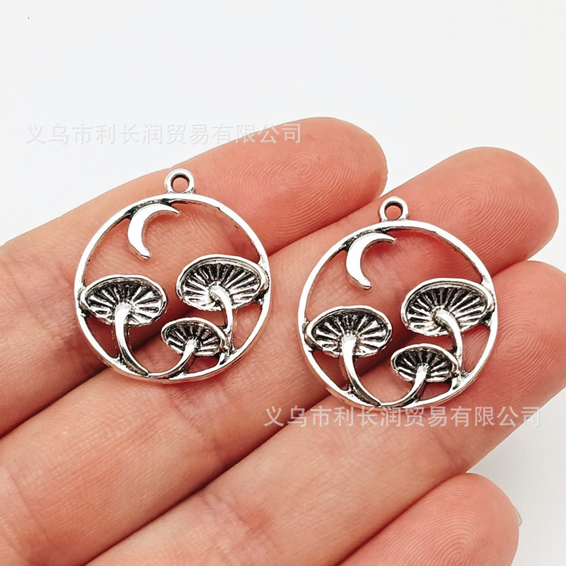 

Charms selling DIY zinc alloy jewelry accessories crescent mushroom pendant accessories suitable for necklaces and earrings 220320
