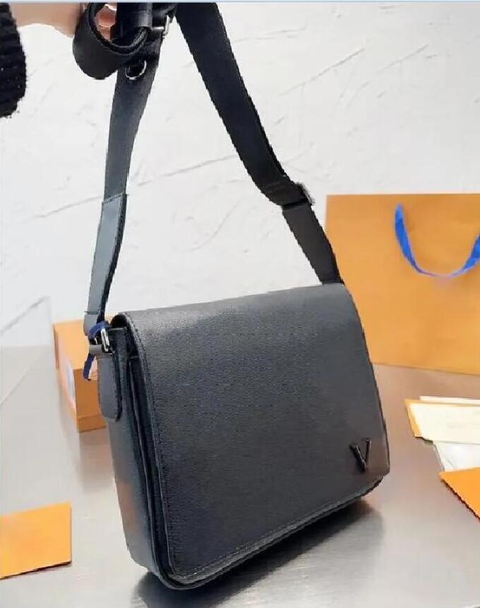 

Men shoudler bags large 7A Genuine Leather Classic Luxury designer bag purse men District Shoulder bags handbag Clutch Tote Messenger Shopping Purses 44001, #1 black flower+letter