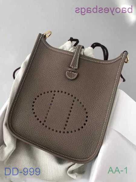 

Designer Bag Bucket Bags 2023 Evelynbag h Tote Family Pattern Mini Crossbody Top Layer Cowhide Litchi Women's 701d With Logo I7EI
