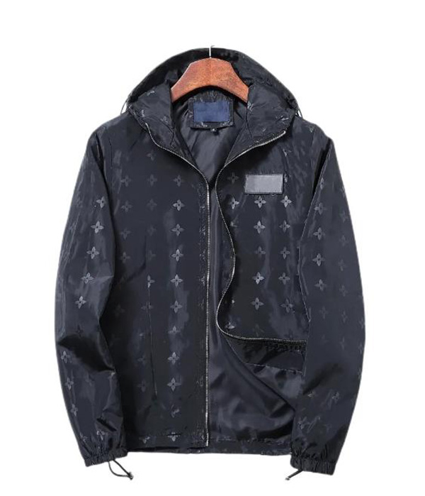 

Designer fashion mens jacket spring and autumn wind runner tee fashion hooded sports wind breaker casual zipper jackets clothing Asian size M-3XL
