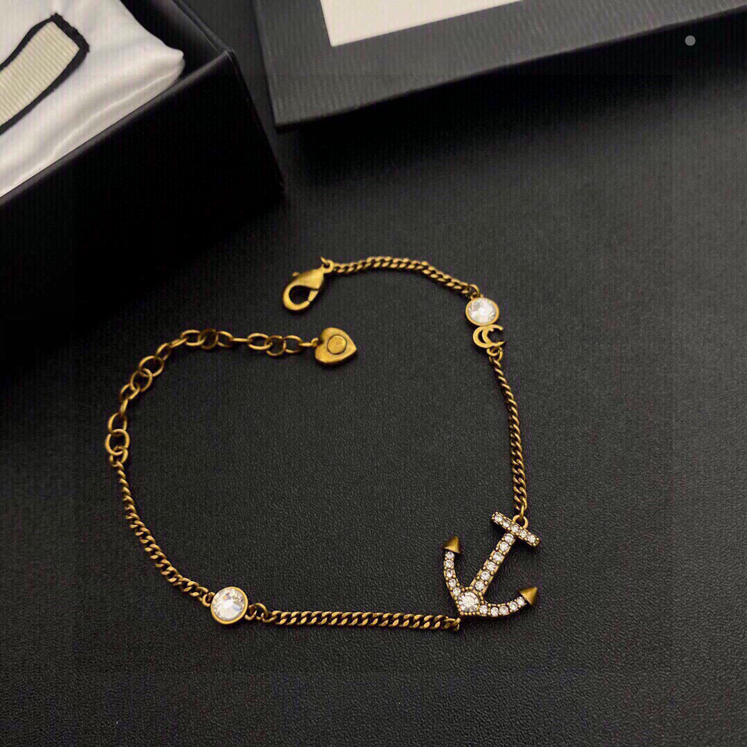 

Designer GGity Charm Luxury Bracelets Double G Fashion Jewelry Women Chain Metal Bracelet Pearl for Woman Chains Gifts