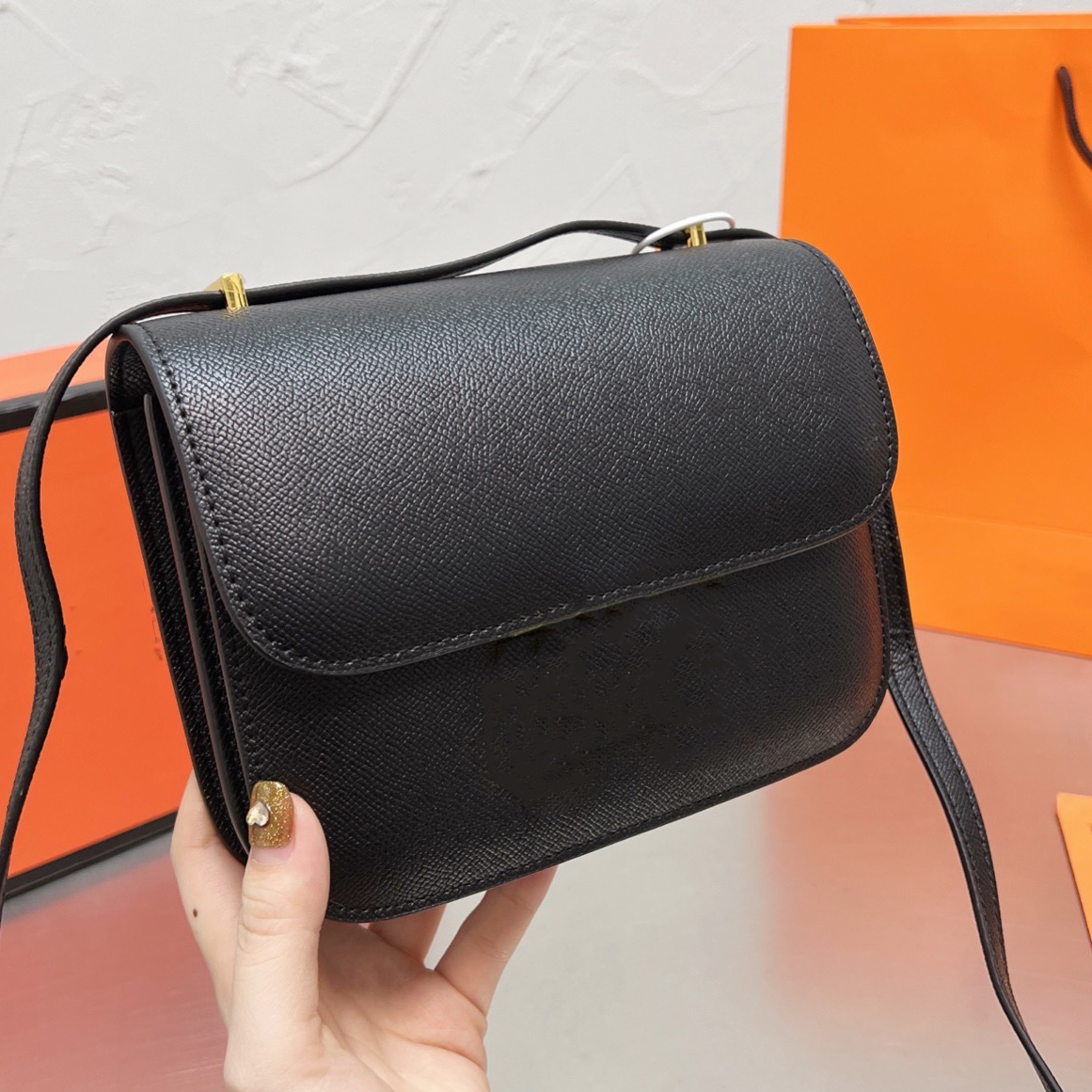 

Designer bag Stylish flight attendant bag ePsom palm print calfskin Straddle bag with long shoulder strap