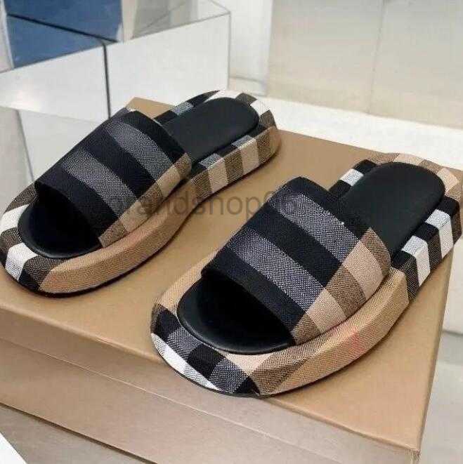 

Designer Sandals High Quality Slides Slippers Leather Slide Platform Slippers Women's Summer Flat Sexy Slippers Women's Fashion Outwear Beach Sandals, As shown in the figure