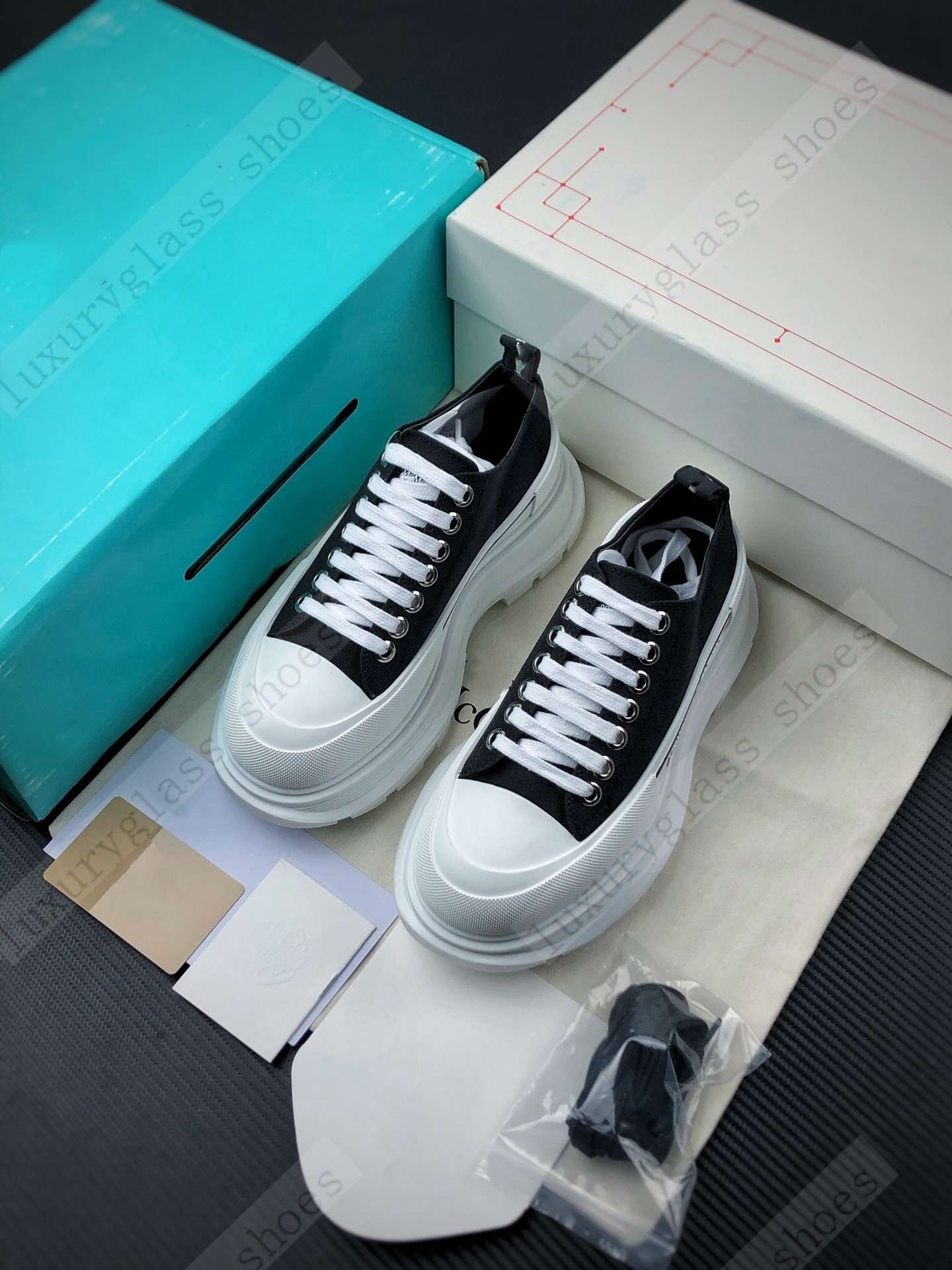 

Designer Casual Shoes Leather Luxury Velvet Suede Womens Espadrille Trainer men women Flats Lace Up Platform Sole Sneakers 36-44 Oversized, W1