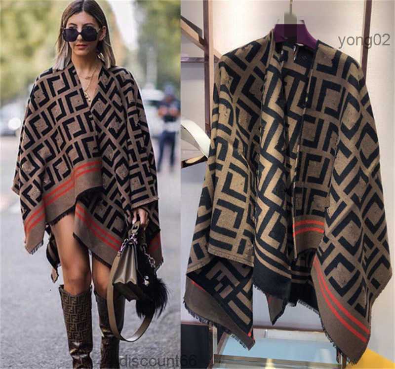 

2022 European and American new high-end open-cut women autumn/winter scarf cape scarfs shawlsDOO6