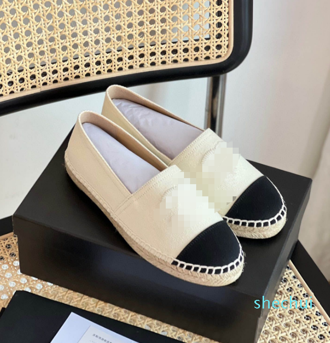 

2023 Designer Dress shoes Dance shoes fashion women black Flat boat shoe sandal, C3