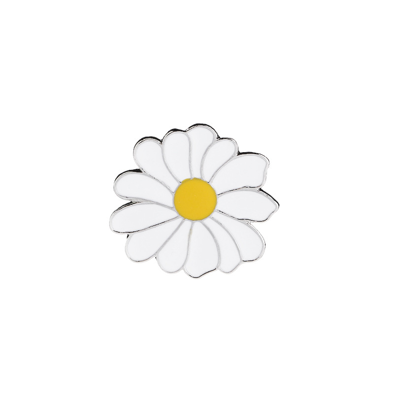 

Creative Daisy Brooch Cute Denim Jacket Badge Pin Friendship Jewelry