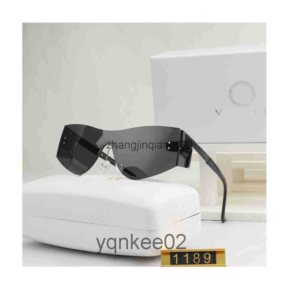 

Designer Versage Sunglasses Cycle Luxurys Fashion Sports Polarize Square Sunglass For Mens Womans Vintage Baseball Driving Rimless Oversized Black Sun Glasses