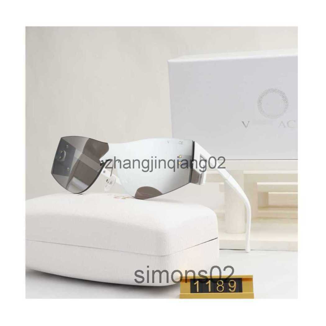 

Designer Versage Sunglasses Cycle Luxurys Fashion Sports Polarize Square Sunglass For Mens Womans Vintage Baseball New Driving Rimless Oversized Sun Glasses