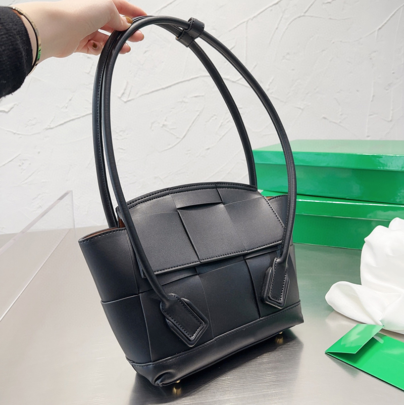 

Designer Shoulder Bag Tote Bags Famous fashion Practical Shoulder Handbag Women Shoulder bag Purse Crossbody Casual Square soft leather New high quality gift, White