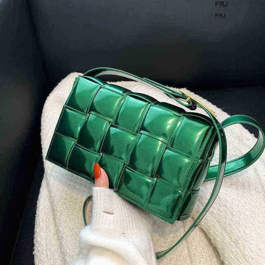 

Designer Bottegas Bags Venetas Cassettes 2023 New Fashion Net Red Star Same Pillow Bag Woven Simple One Shoulder Messenger Have Logo Frj Artw Artw Have Logo Frj 0R6B, Purple