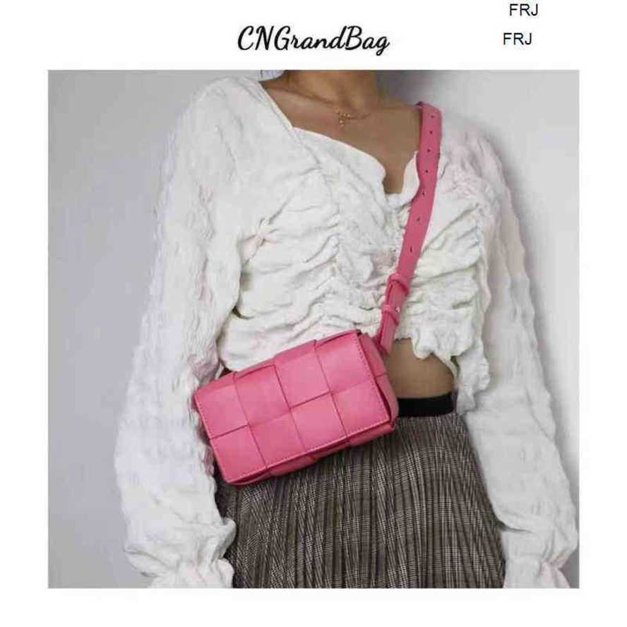 

Designer Bottegas Bags Venetas Cassettes Mini Woven Shoulder Bag Have Logo Frj Sft1 Have Logo Frj 6JME, Black