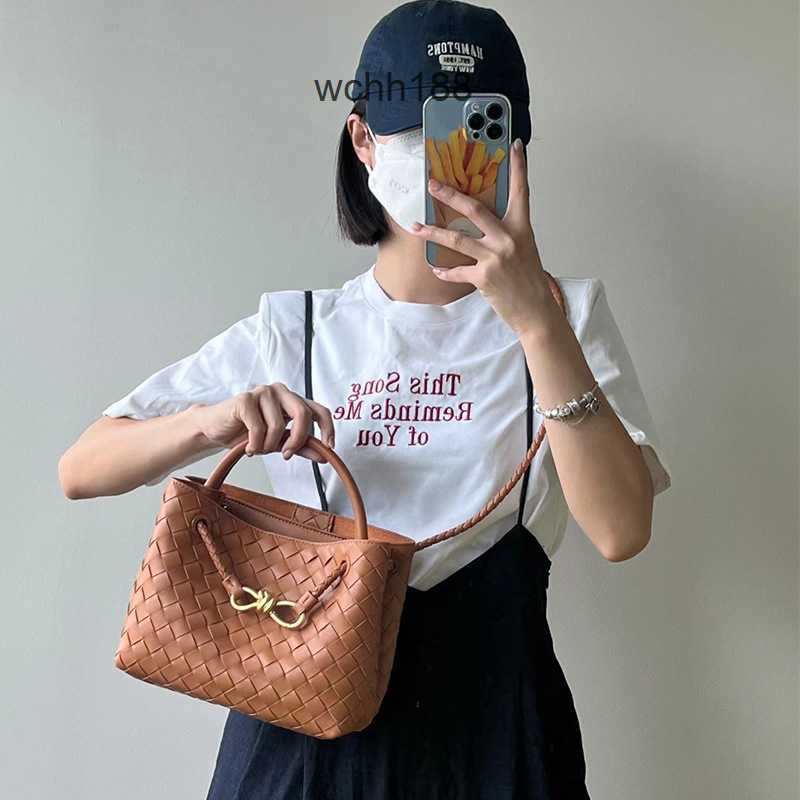 

Bottegas Totes Bags Designer Venetas Rope Acro 2023 High-grade Woven Handbag Metal Andiamo Buckle Tote Bag One Shoulder Portable Cross K0ev, Golden brown