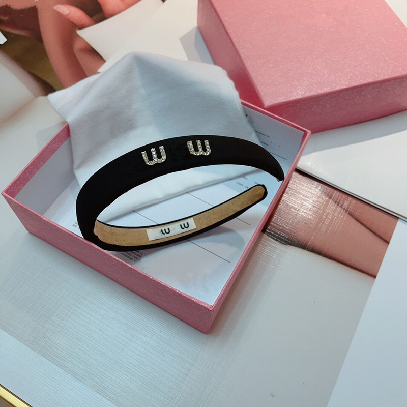 

Fashion Letter Headband Cloth MM Brand Black White Designer Simple HairHoop Headbands For Women Outdoor Headwear Hair Clip Accessories